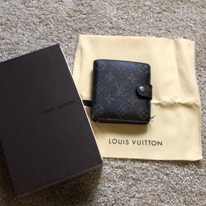 Authentic Louis Vuitton women’s wallet.